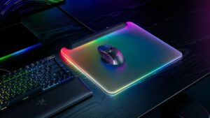 Razer Firefly V2 Pro: Illuminated RGB Gaming Mouse Mat